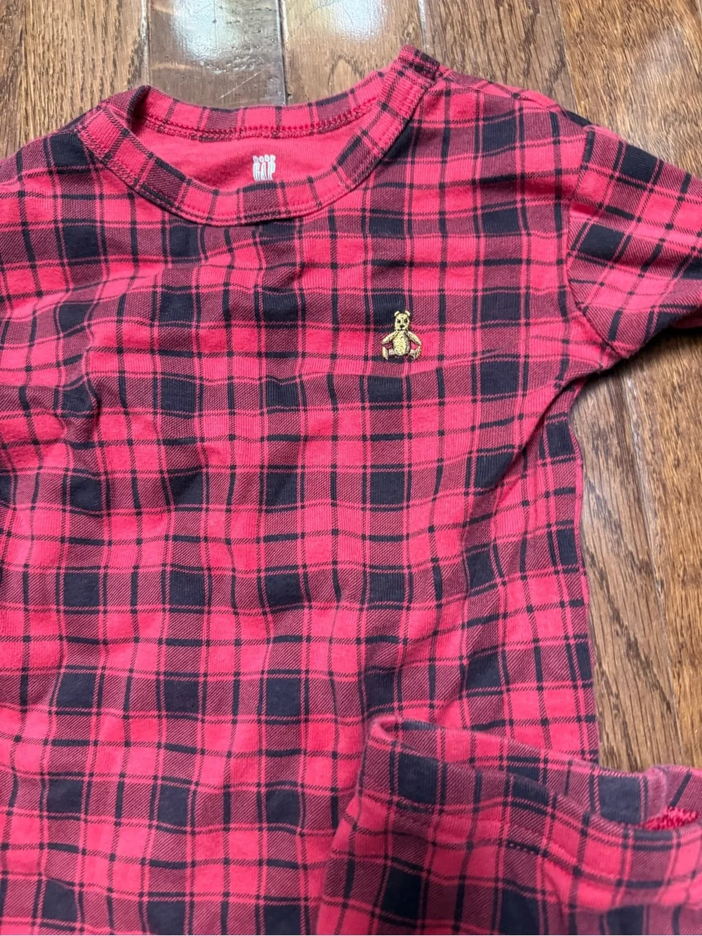 GAP Red and Black Plaid Kids Pajama Set unisex size 6 organic cotton